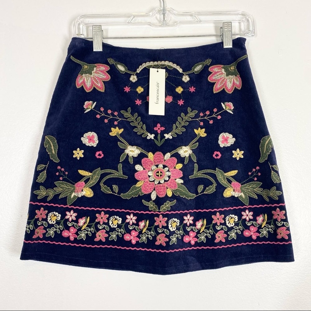 FRANCESCA’S NWT Embroidered Floral Corduroy Mini Skirt Small